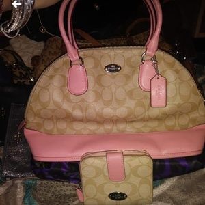 Coach Peyton purse matching wallet